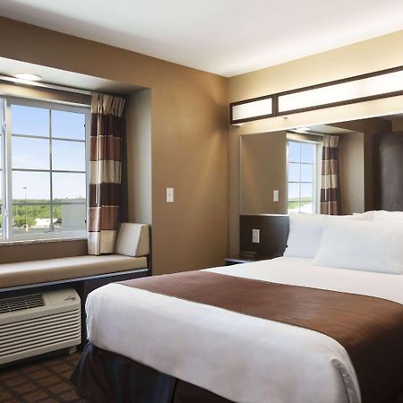 Microtel Inn & Suites Pleasanton Extérieur photo