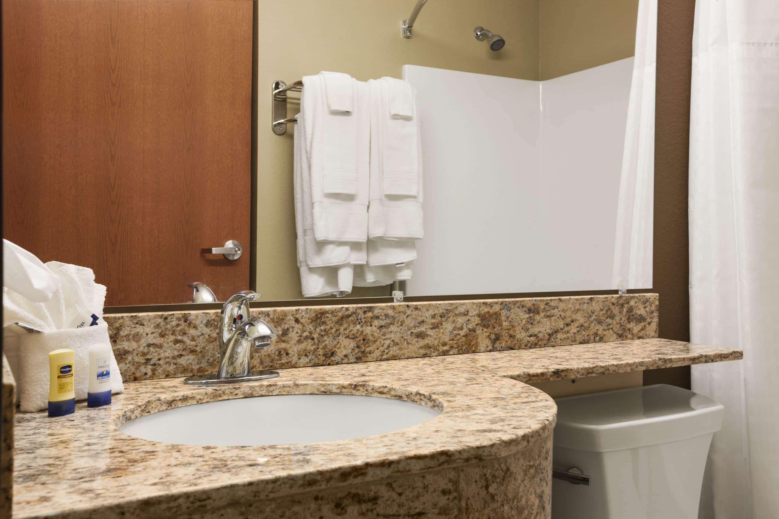 Microtel Inn & Suites Pleasanton Extérieur photo
