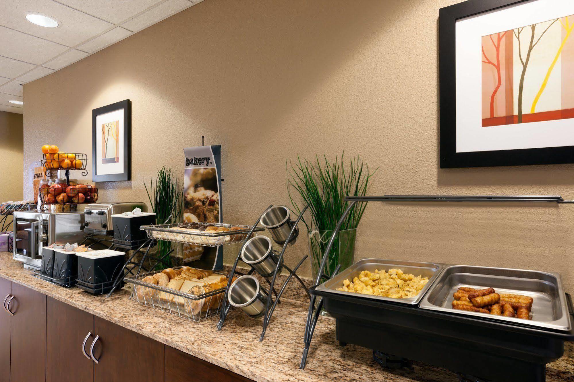 Microtel Inn & Suites Pleasanton Extérieur photo