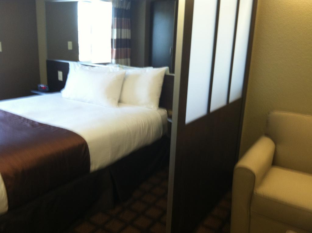 Microtel Inn & Suites Pleasanton Chambre photo